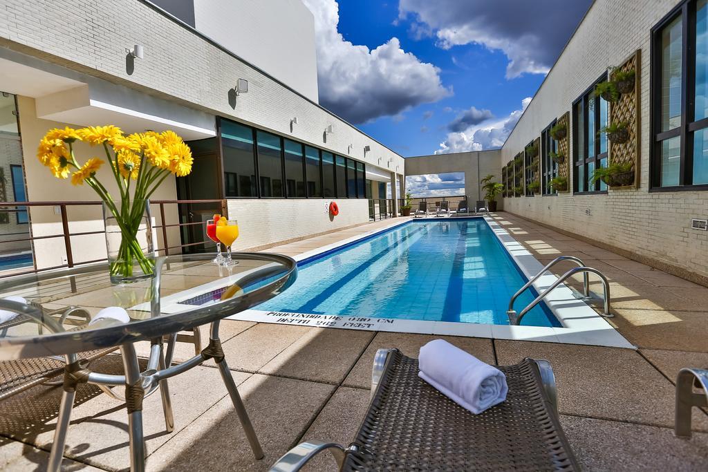 Comfort Hotel Taguatinga Buitenkant foto